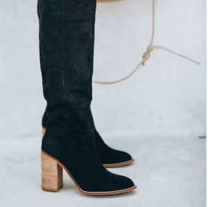 VICI   Distressed Faux Suede Saint Slouch Tall Boot. Sz 10. 4 inch heels, Black